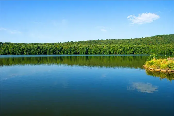 Lac, plage et baignade en extérieur
