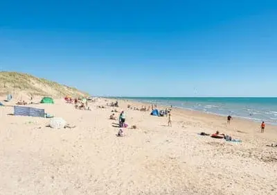 Les grandes plages du littoral voisin