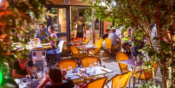 Repas et courses sans quitter le domaine