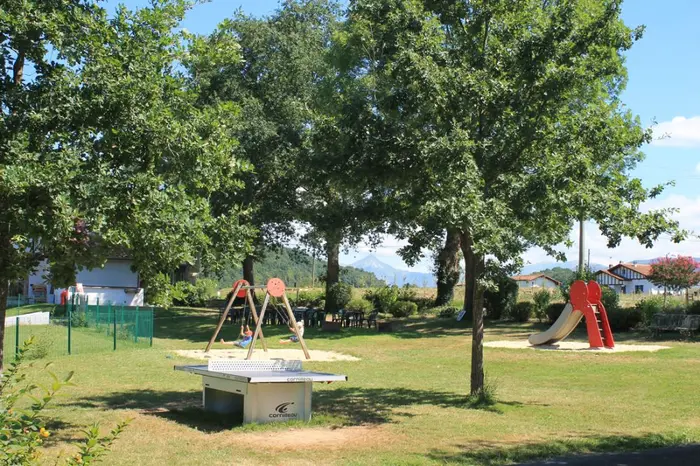 Des repas et courses sur place