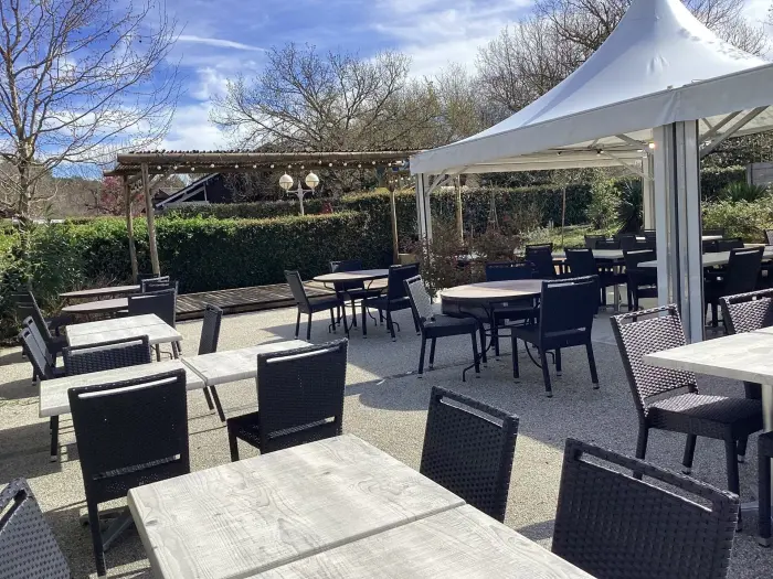 Le Parasol rythme les repas