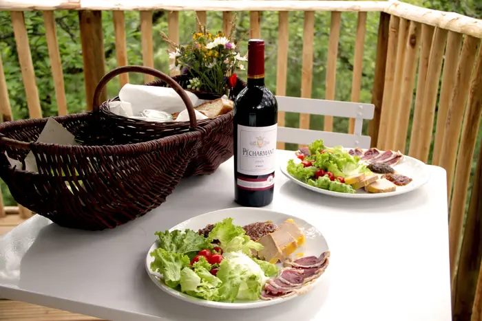 Repas sur place et pauses gourmandes