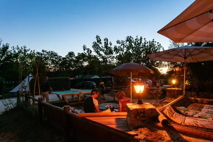 Bar, snack et repas sur terrasse