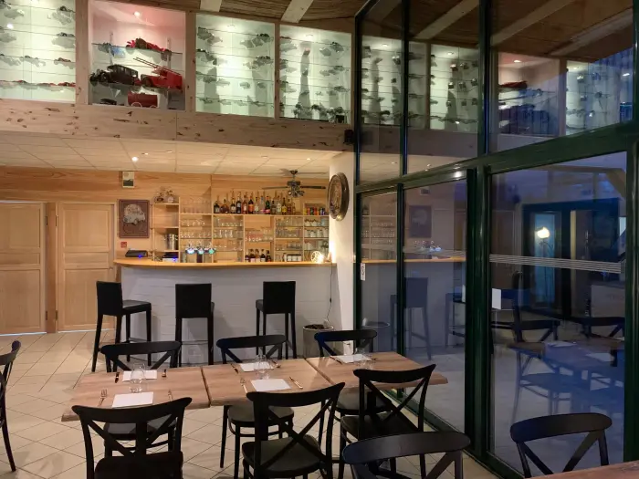 Des repas et courses sur place