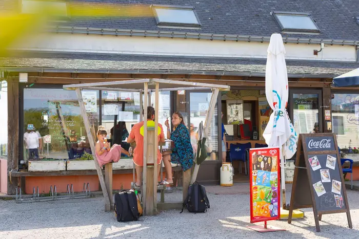 Snack, bar et repas sur place