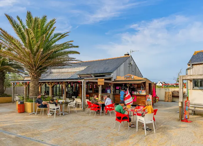 Bar, snack et pain sur place