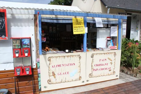 Des commerces pratiques au fil du séjour