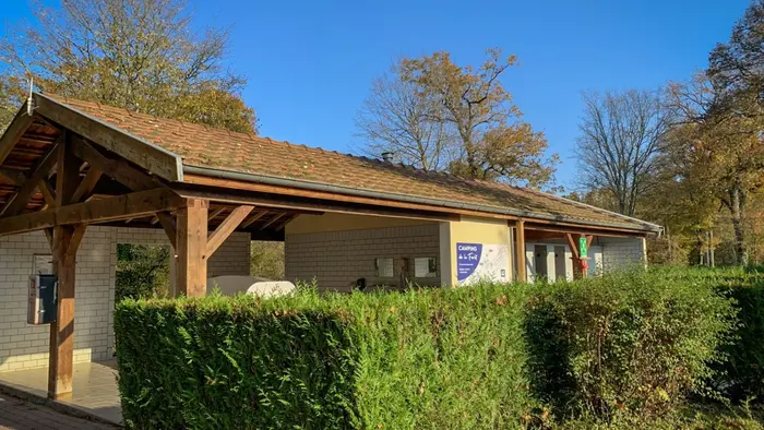 Une table conviviale au cœur du domaine