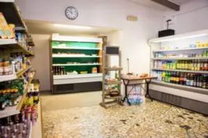 Les essentiels sur place pour manger
