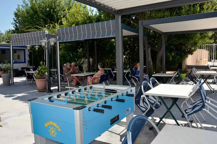Restaurant, bar et solutions pratiques