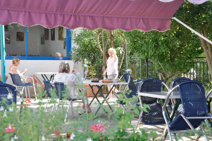 Restaurant, bar et solutions pratiques