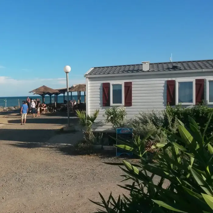 Bar, snack et petits-déjeuners sur place