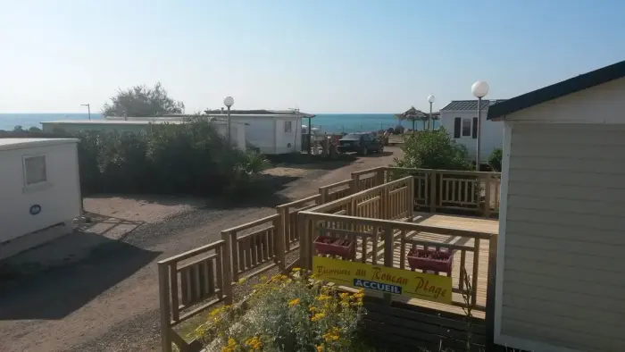 Bar, snack et petits-déjeuners sur place