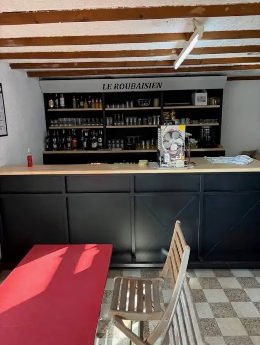 Des repas simples et l’essentiel sur place