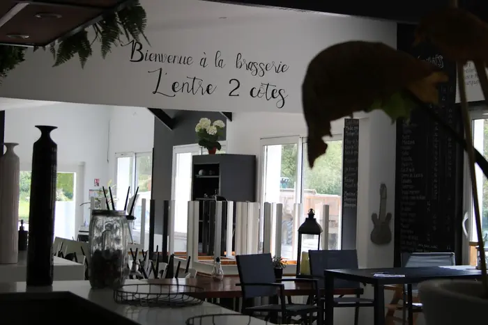 Bar, snack et restaurant sur place