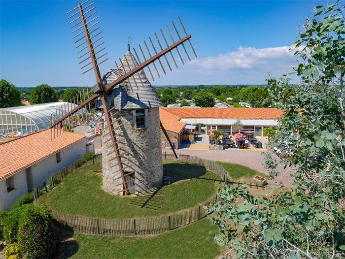 Snack, bar et courses du quotidien