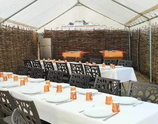 Repas sur place et formules séjour