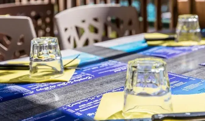 Restaurant, snack et courses d’appoint