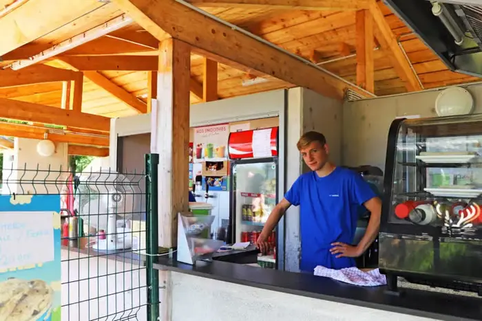 Restaurant, bar et formules sur place