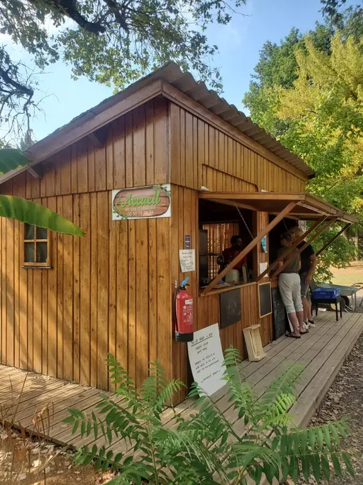 Des repas sur place au fil du séjour