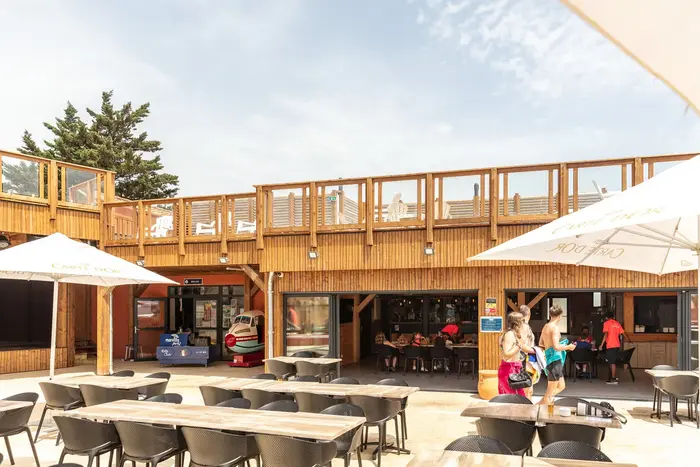 Restaurant, bar et dépannage sur place
