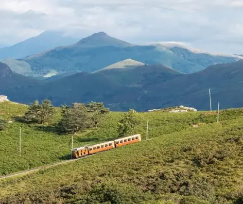 Entre villes basques et paysages variés