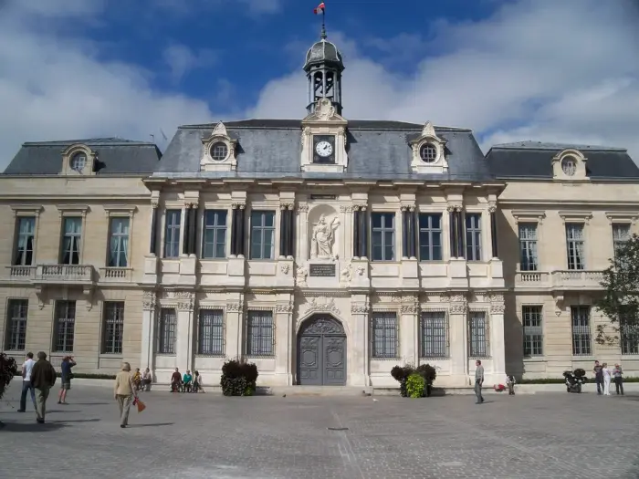 Troyes