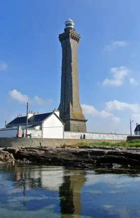 Entre phare, port et culture bigoudène