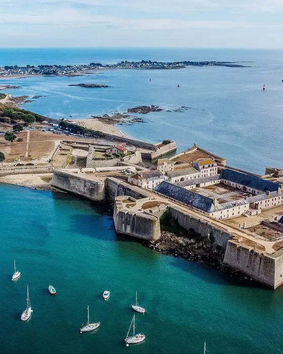 Tourisme aux alentours