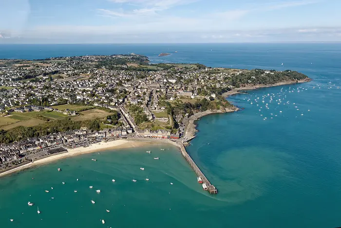 Entre Cancale, remparts et sentiers côtiers