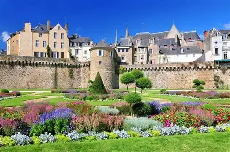 Tourisme aux alentours