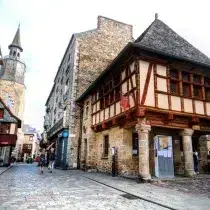 Dinan
