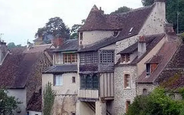 Village d'art, patrimoine et sentiers