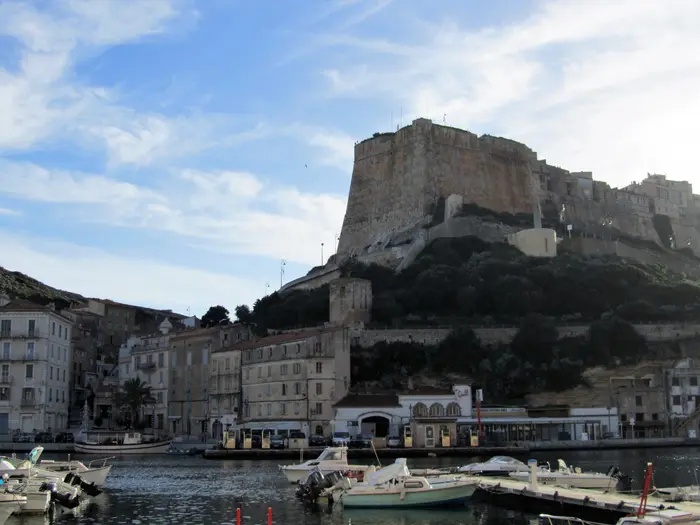Bonifacio, falaises et patrimoine corse