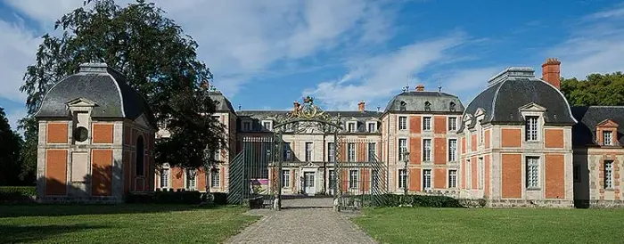 Entre Étréchy, Chamarande et Paris