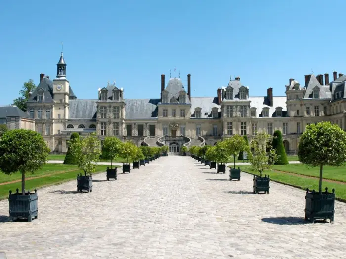 Fontainebleau, villages et patrimoine alentour
