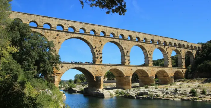Grandes villes et sites du Gard