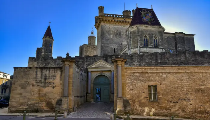 Grandes villes et sites du Gard