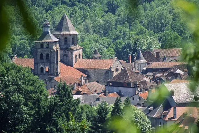 La Corrèze entre cascades et cités