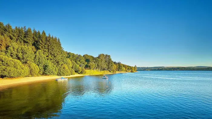 Lac de Pareloup