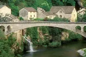 Gorges, villages et grands sites alentours