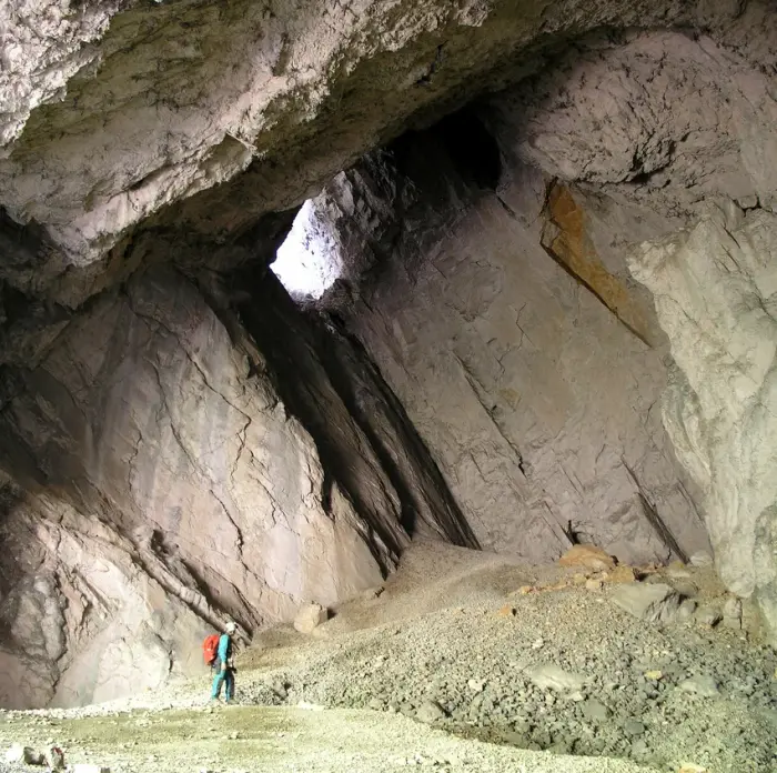 Grotte de Lombrives
