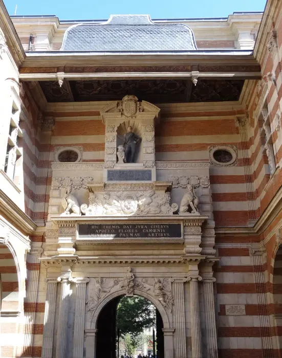 Toulouse