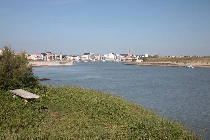 Entre station balnéaire, marais et îles vendéennes