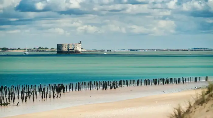 Entre îles, patrimoine et stations balnéaires