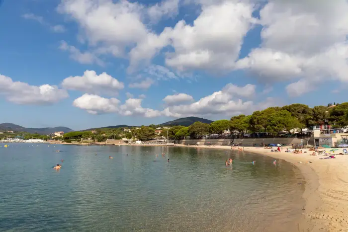 Entre plages, marchés et patrimoine varois