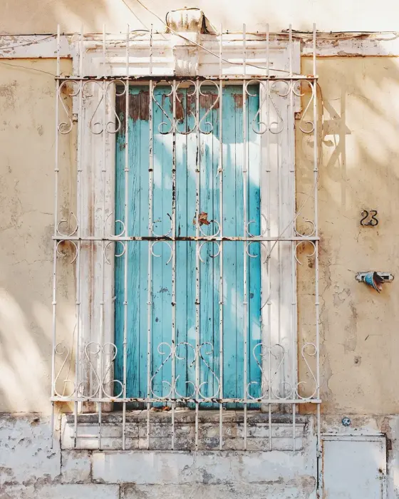 Arles