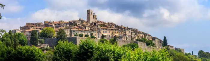 Villages perchés et Côte d'Azur
