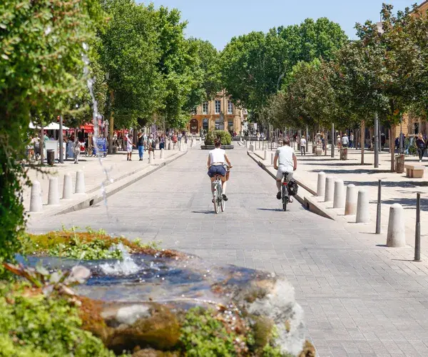 Cours Mirabeau