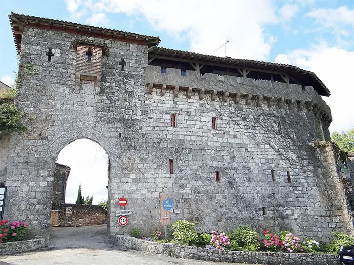 Villages, château et nature autour